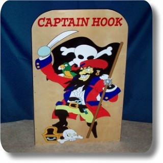 Captain Hook Toss Game